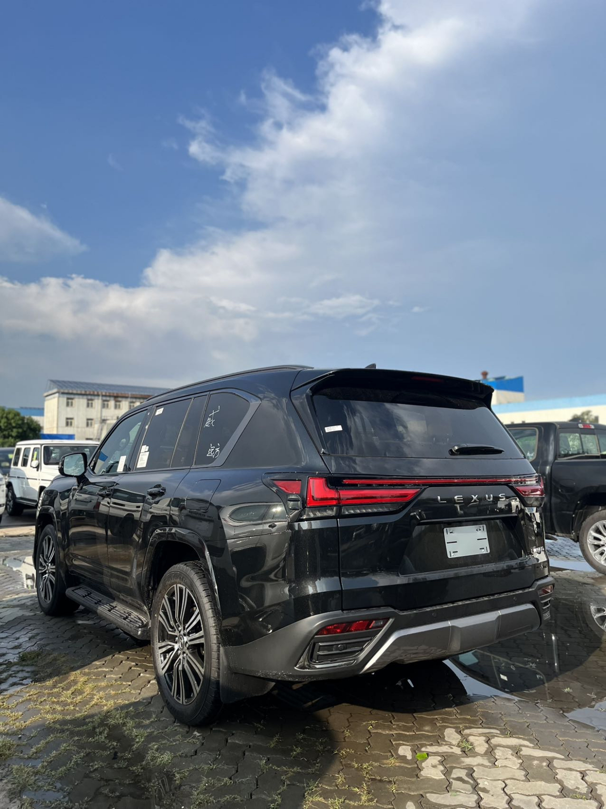 雷克萨斯LX美规版平价销售145万起 欢迎上门试驾
