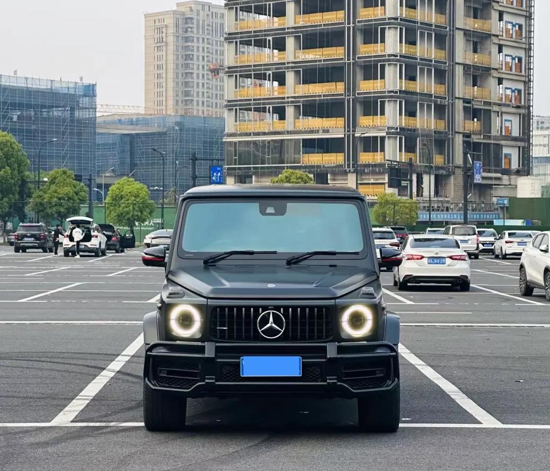 2024款奔驰G63硬派越野代表实拍 展厅现车价格
